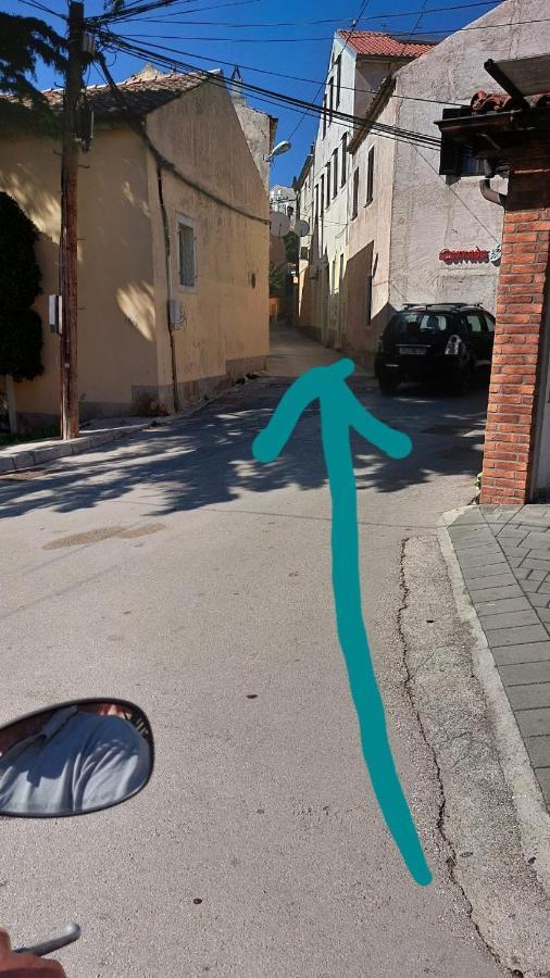 Apartman Kristina And Free Parking Mali Lošinj Dış mekan fotoğraf